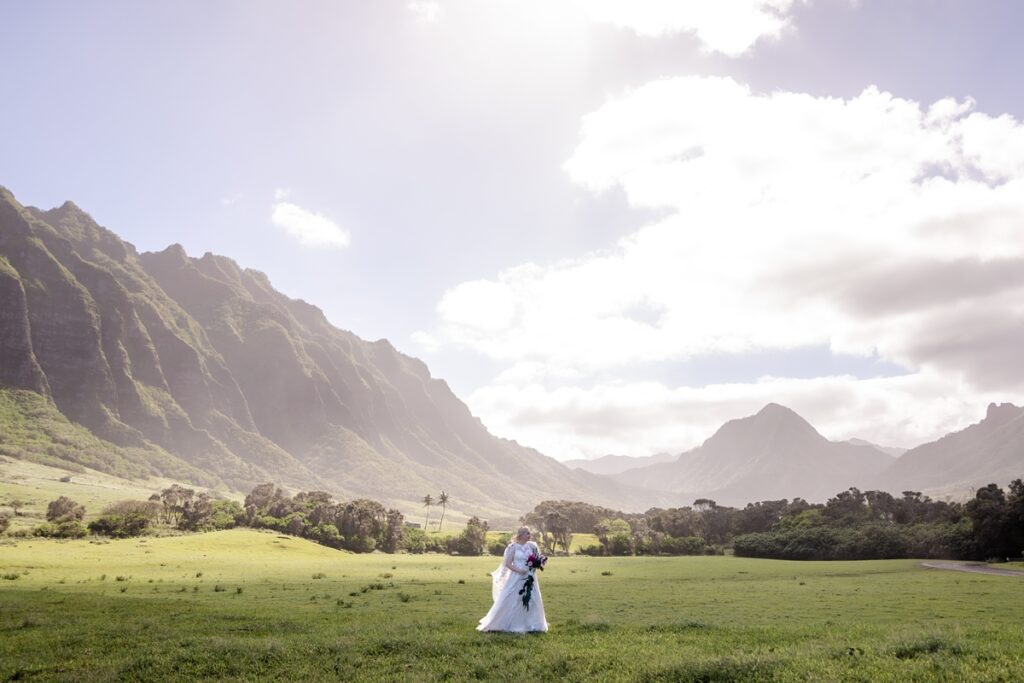 bridal portrait at kualoa ranch wedding with Iwalani Photography